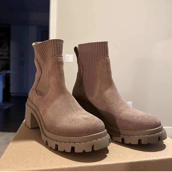 Steve Madden Zappa Boot in Mushroom - Picture 2 of 4